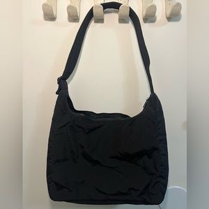 BAGGU Nylon Shoulder Bag